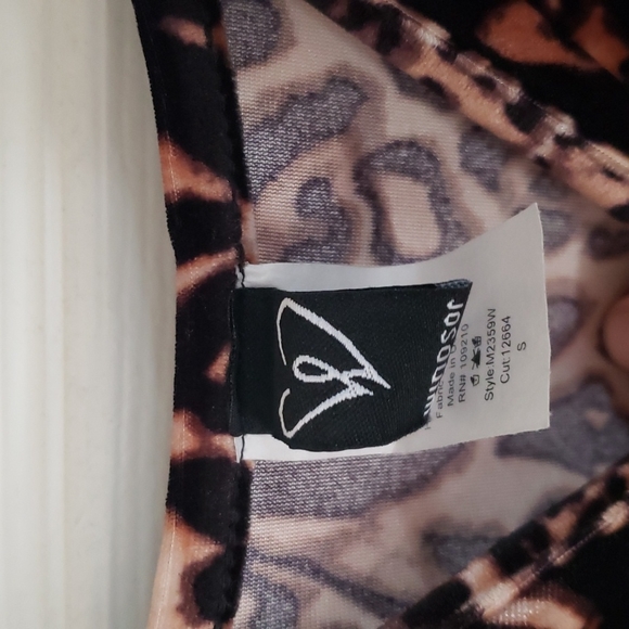 Velvet Cheetah Dress - Picture 4 of 4